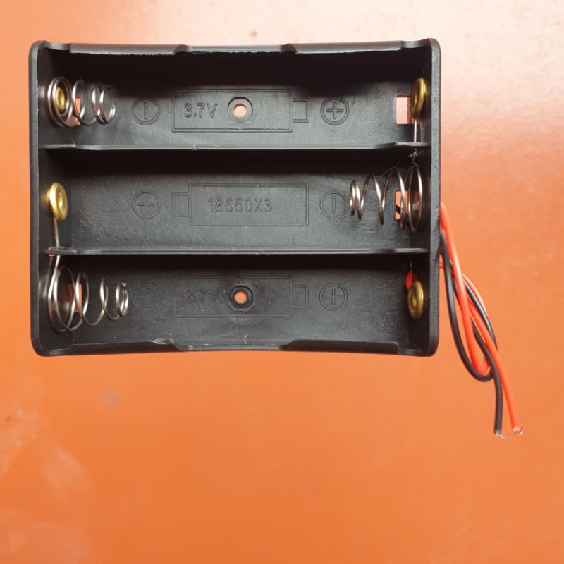 Đế pin 18650 lò xo