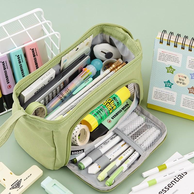 Túi bút ANGOO. Chất liệu vải Canvas chắc chắn , ngăn chứa siêu to và dây đeo tiện lợi, nhiều mầu sắc cá tính