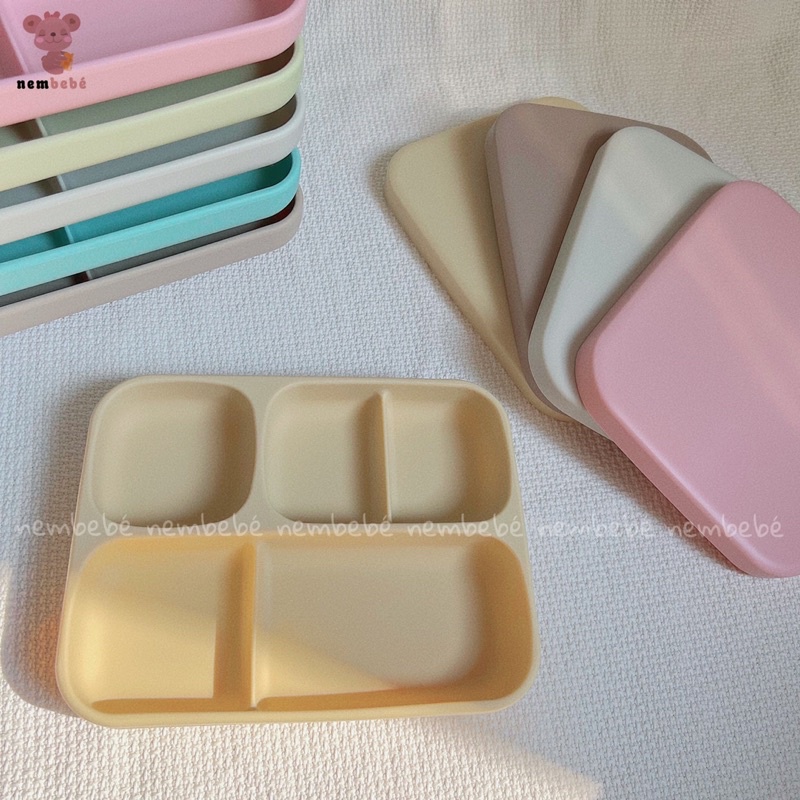 Ảnh Thật Khay Ăn Dặm Bobby Doll Silicon Cấp Thực Phẩm BPA Free Hình Chữ Nhật Cho Bé Từ 6m - Thương Hiệu BobbyDoll