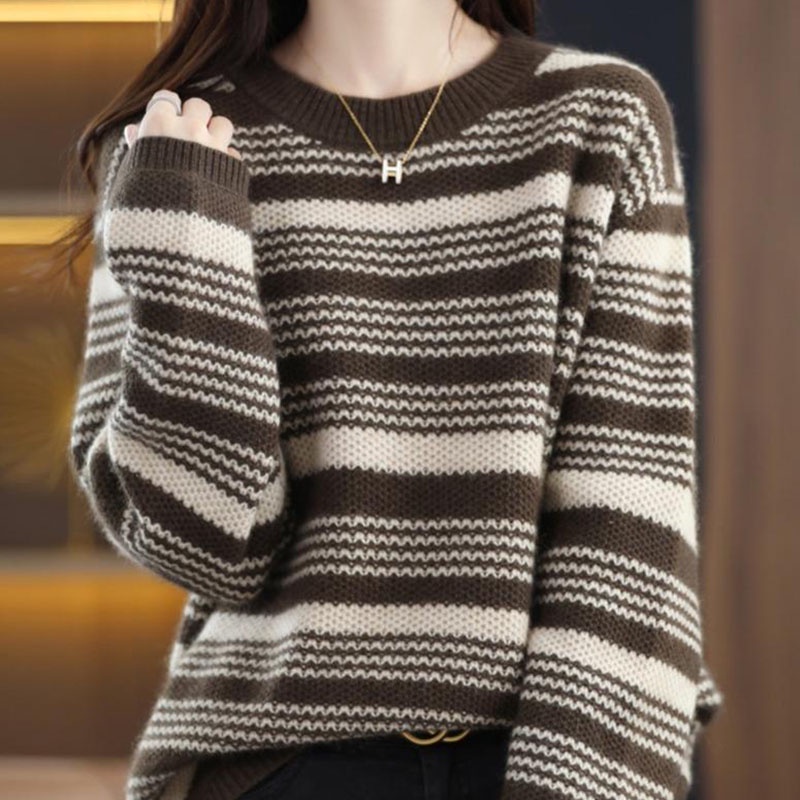 IELGY IELGY Áo sweater Cổ Tròn Dáng Rộng Kẻ Sọc Ngang Phong Cách Hàn Quốc Dễ Phối Đồ Cho Bạn Gái