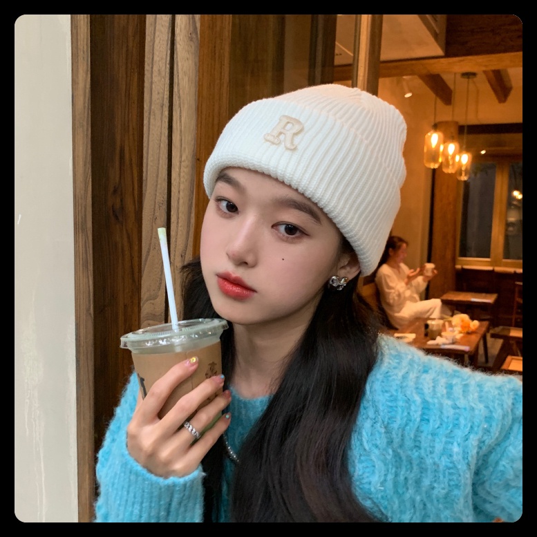 Mũ len nam nữ in chữ R unisex cá tính trùm tai ấm áp kiểu beanie đi chơi chụp ảnh đẹp rẻ thời trang Hàn Quốc