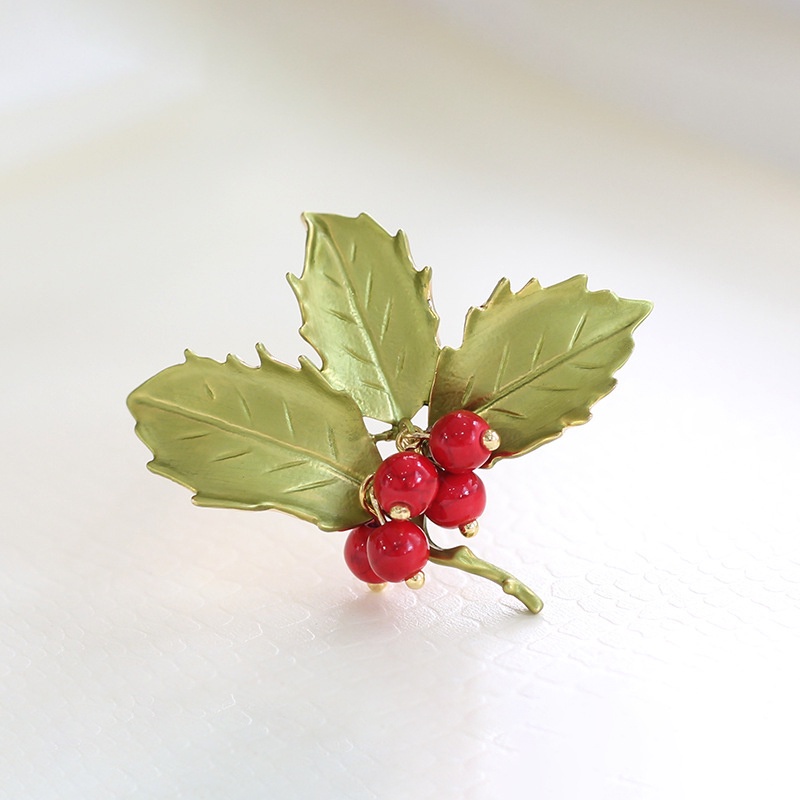 Ghim Cài Áo Hợp Kim Hình Quả Mọng Đính Ngọc Trai Đỏ Thiết Kế Sáng Tạo Thời Trang Cho Nữ