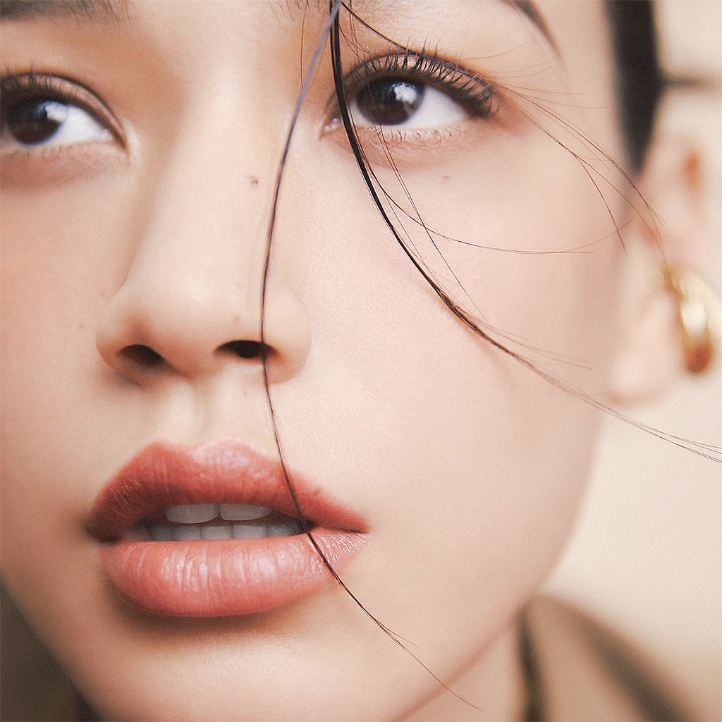 HERA Rouge Holic Sheer Matte Lipstick 3g Kết Cấu Hoàn Hảo Thoáng Khí