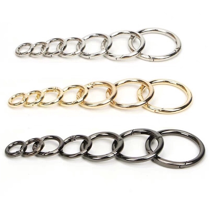 1 Chiếc Khoen bấm tròn - màu vàng