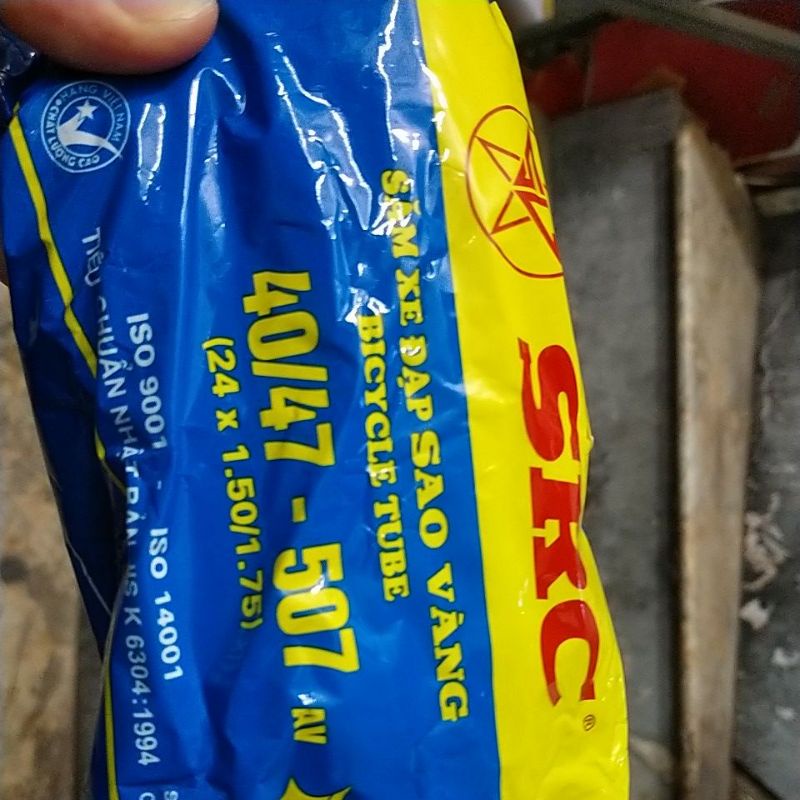 RUỘT SĂM XE ĐẠP 24X1.75 AV SAO VÀNG