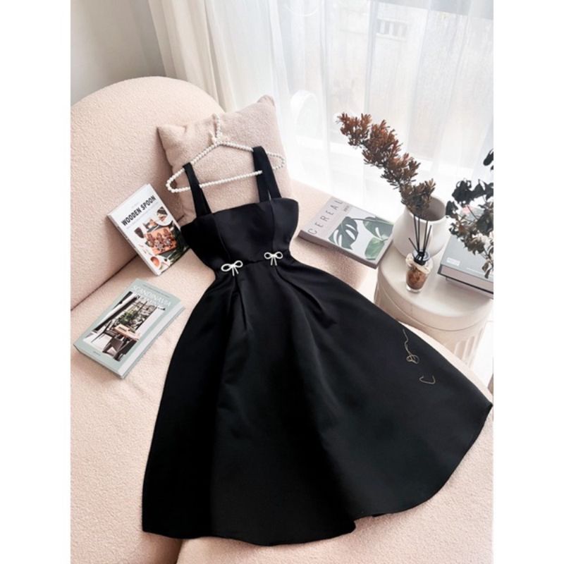 Đàm tiệc tapta dáng xòe nơ eo
