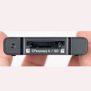 Đầu đọc thẻ Sony MRW-G2 CFexpress Type A/SD