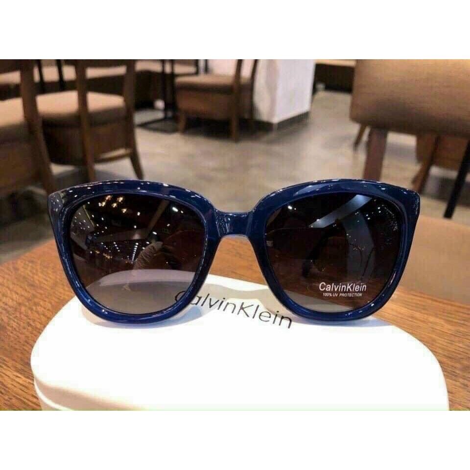 Kính Calvin klein