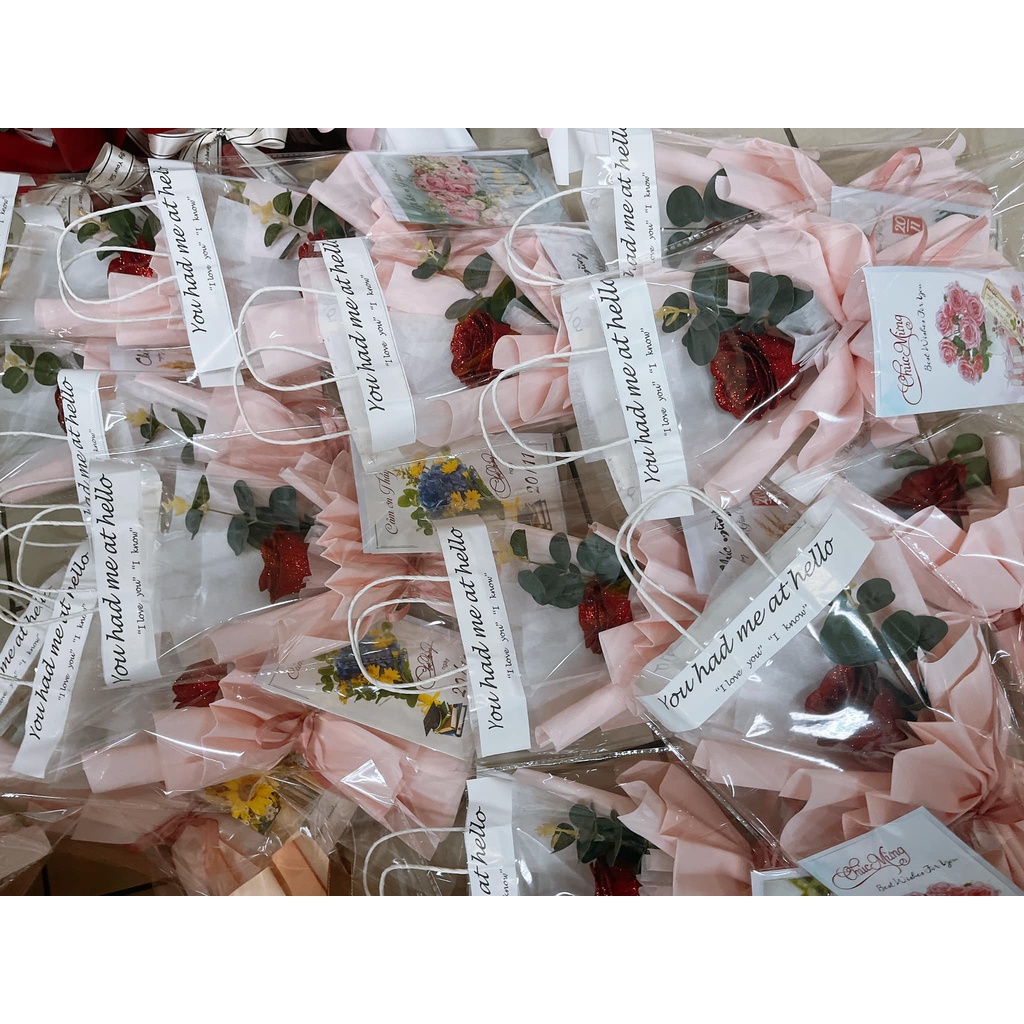 Set hoa sáp nhũ 1 bông giấy không nhăn kèm túi thiệp tặng 8/3 20/10 20/11