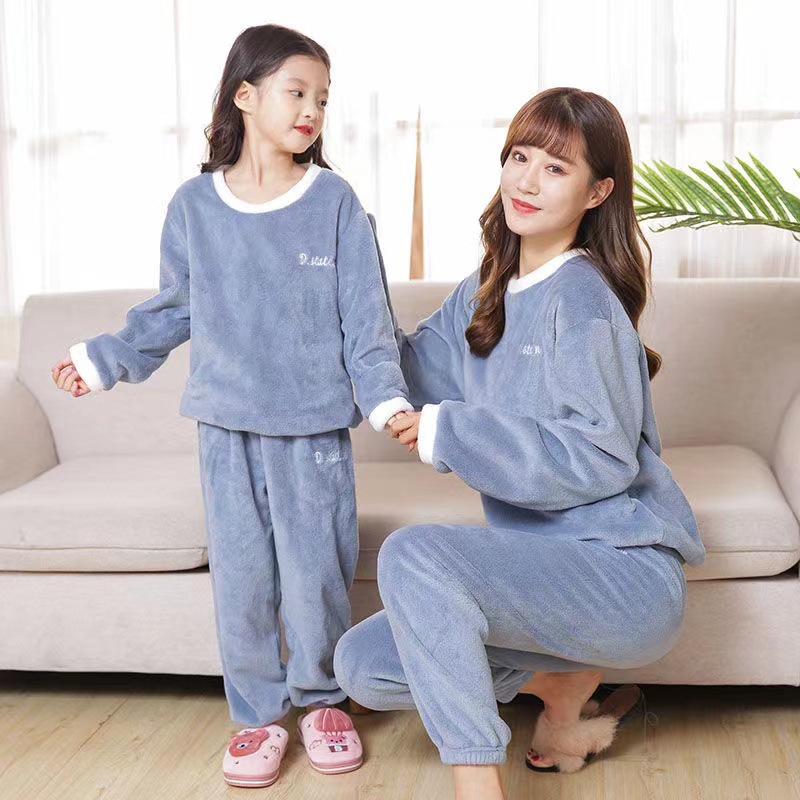 Bộ Đồ Ngủ Lông Cừu Thời Trang Thu Đông Cho Mẹ Và Bé