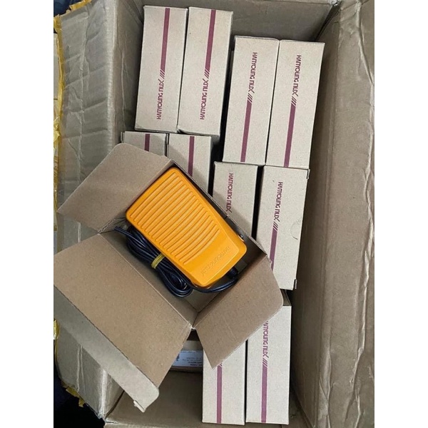 Bàn đạp dùng cho máy xăm