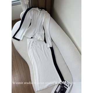 Set Váy Cotton Thun Phong Cách Nữ Tính | Winmit.studio