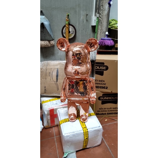 Gấu BearBrick-Mô hình tượng gấu BearBrick đính kim sa-Bụng phệ-80CM-decor trang trí nhà cửa,sang chảnh-đẹp,giá rẻ