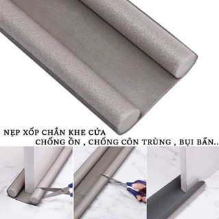 Nẹp xốp chắn khe cửa, miếng lót chặn cửa chất liệu composite bền đẹp tiện dụng dài 93-97cm (Shop LaVie 91)