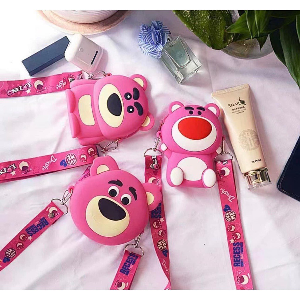 TÚI ĐEO CHÉO GẤU DÂU SILI.CON _ FREE SHIP _ SIZE 14CM SHOP DUYÊN CƯỜNG
