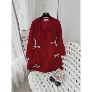 SET ĐẦM ỐNG ĐỎ ĐÍNH ĐÁ KÈM KHOÁC CROP