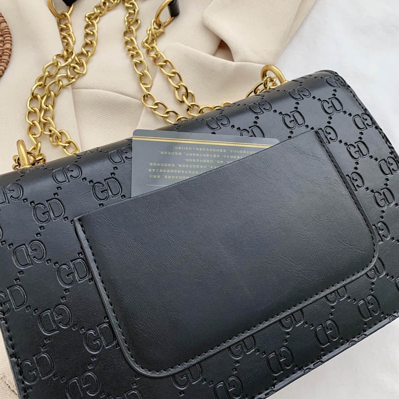 Túi Xách Nữ đeo chéo dáng hộp GC nhiều ngăn dây xích đeo kẹp nách.