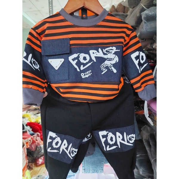 Bộ da cá phối jean bé