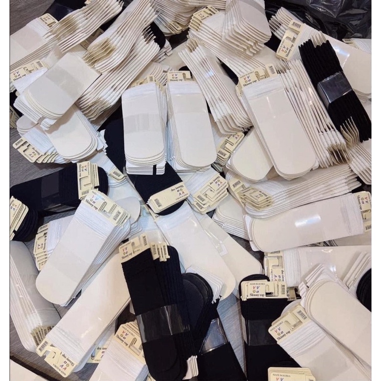 Tất lửng trơn màu nữ kết hợp giày marry jane