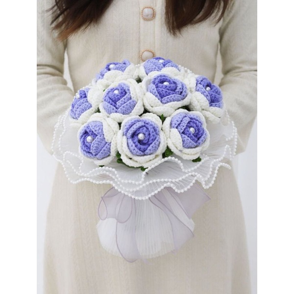 Bó hoa hồng xoắn len gói voan li _ handmade