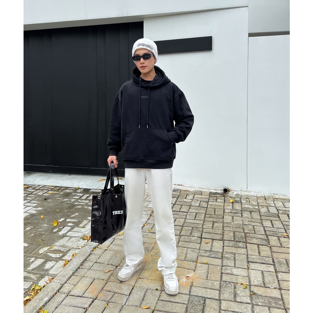 Áo Hoodie đen REW form rộng dành cho cả nam và nữ