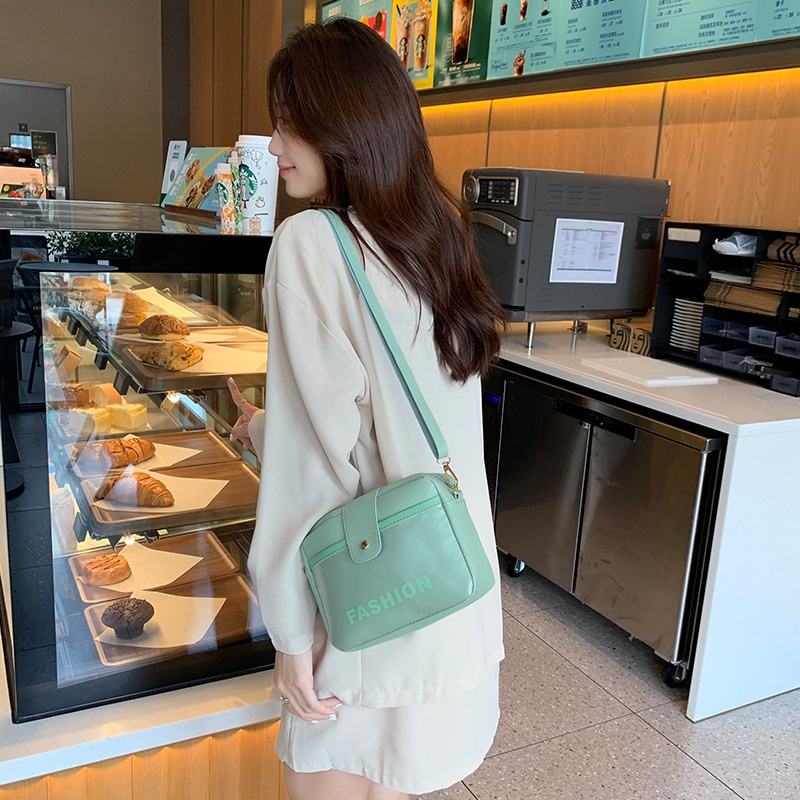 Ielgy Túi Đeo Chéo Vuông Nhỏ In Chữ Phong Cách Hàn Quốc Cho Nữ