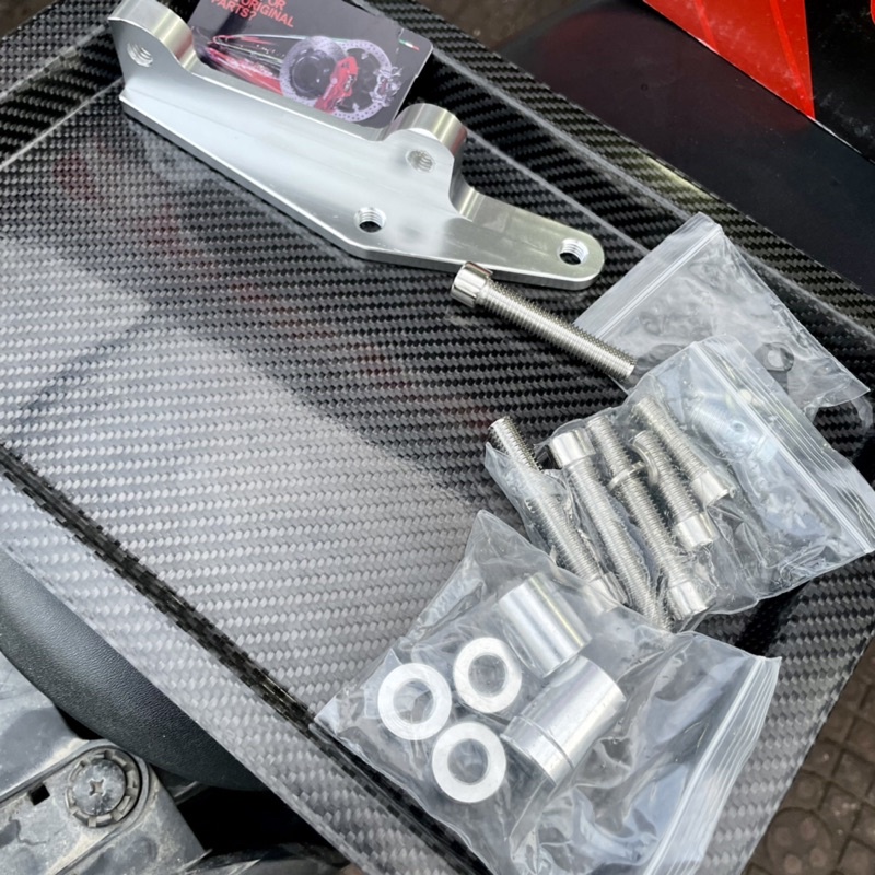 Heo Dầu Brem Tai xanh 4 Piss Exciter 150/155 Winner