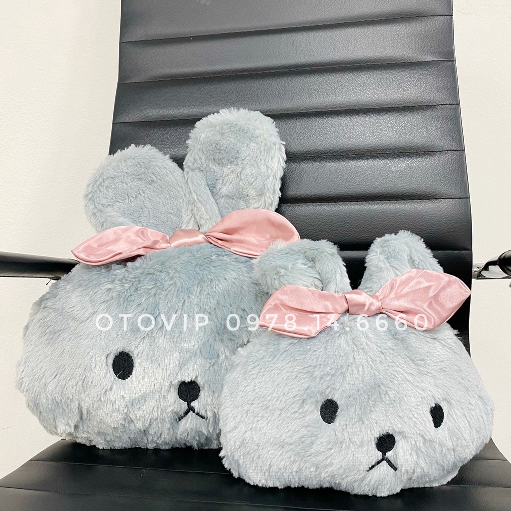 Bộ tựa cổ và lưng trên xe hơi hình thỏ xám có nơ dễ thương.Bộ gối tựa 2 món(ko bao gồm bọc dây an toàn) dùng cho ô tô.