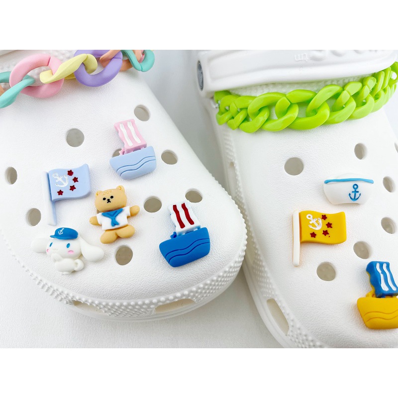 [Deco] Giày Crocs Nút Bấm Hình Chú Chó / Mũ Hải Quân / Gấu Đáng Yêu DIY (10 Loại)