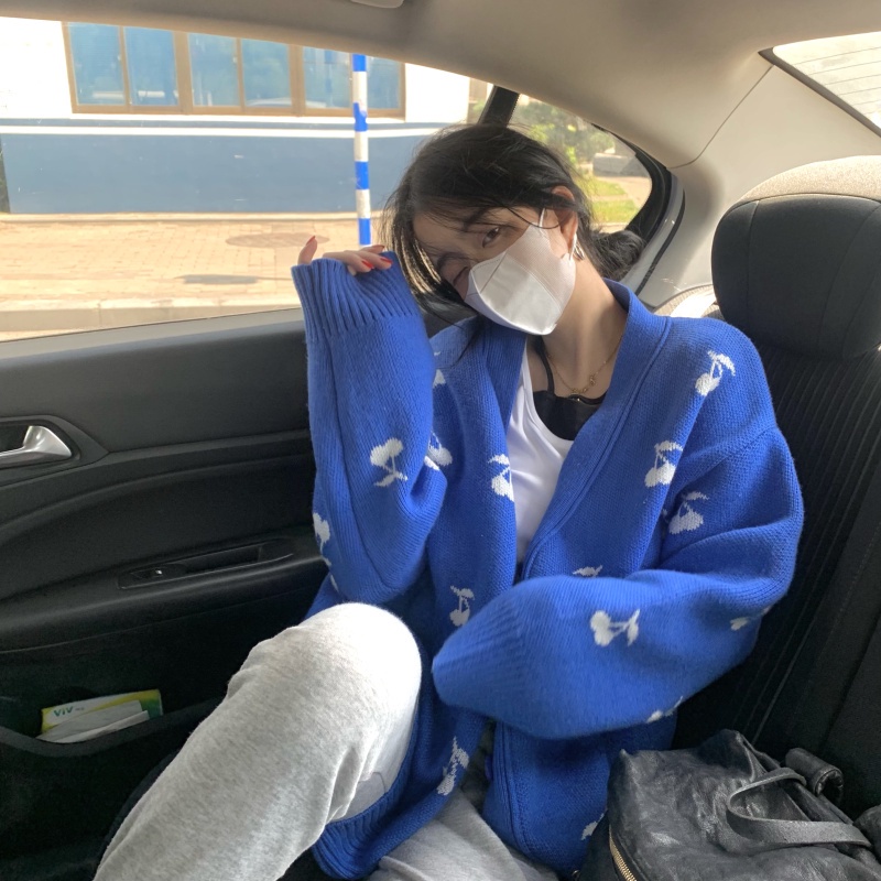 Cardigan họa tiết cherry anh đào màu / xanh biển chất mịn