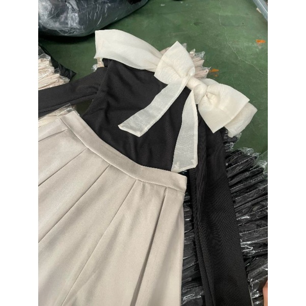 Set đồ nữ thu đông 2 món áo len trễ vai phối voan nơ to kèm chân váy nhung trắng dài xếp ly tiểu thư ulzzang HQ
