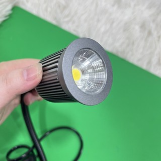 Đèn Sunshine SS-804 có nam châm ở phần chân đế