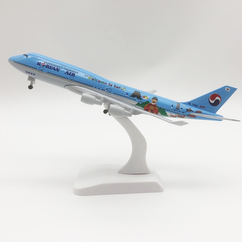 [20cm] Sản phẩm mới B747 Hàn Quốc được làm bằng thép có bánh xe và giá đỡ trưng bày Công việc chất l