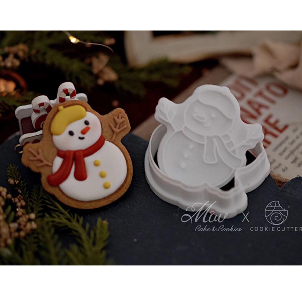 Khuôn Làm Bánh Quy Hình Ông Già Noel / Người Tuyết 3D Trang Trí Giáng Sinh / Năm Mới