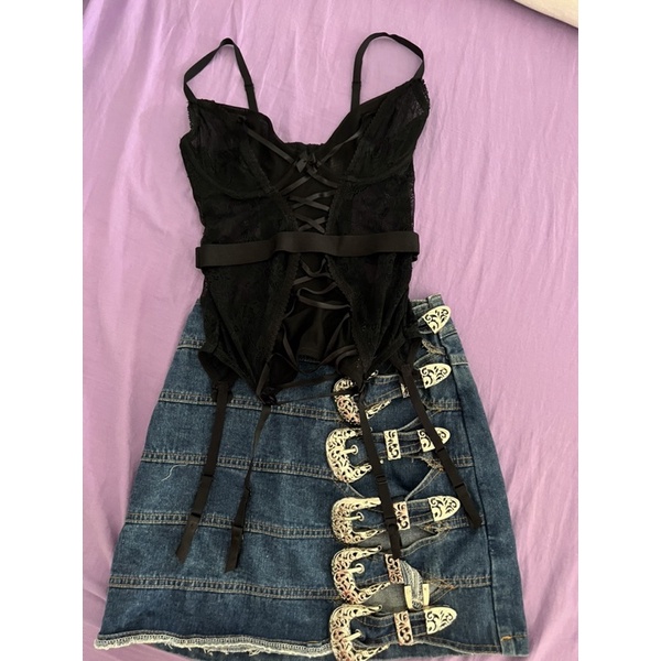 Thanh lý áo corset size 32C