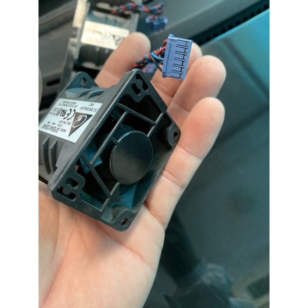 Quạt đôi delta Gfb0412she 4cm 12v 0.68A độc lạ thái lan