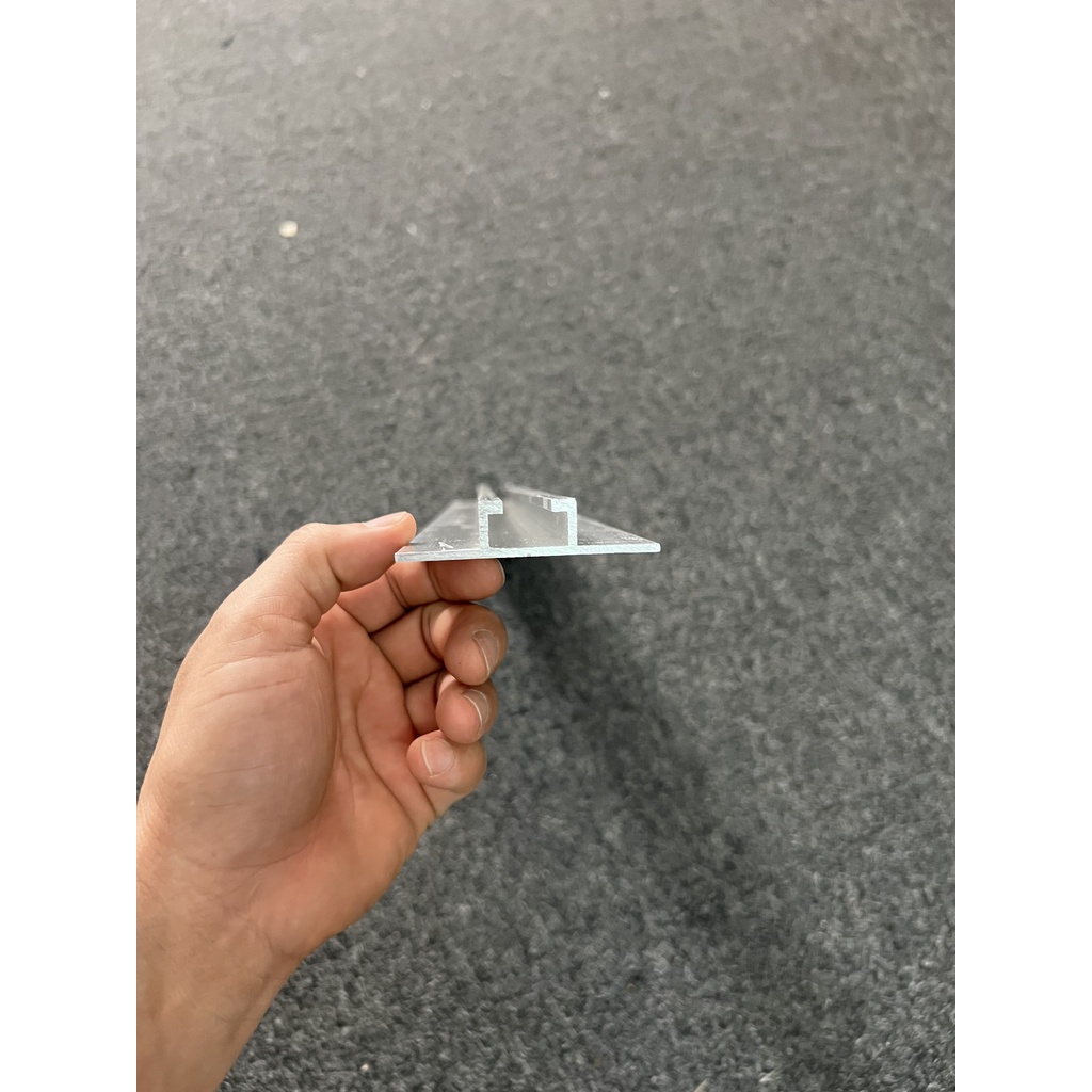 thanh nhôm lắp biển báo giao thông, tủ điện dài 45cm