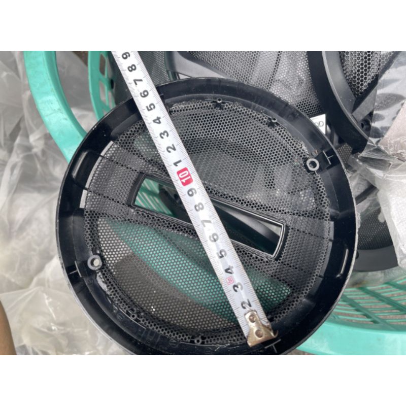 Cặp lưới loa loa xe hơi 13cm 16cm . giá 2 cái