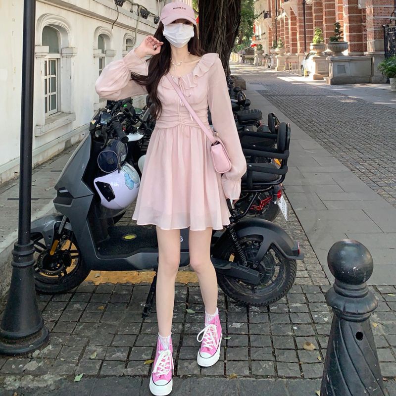 Đầm Voan Hoa Hướng Dương Tay Dài Nhấn Eo Cao Thanh Lịch Cho Nữ