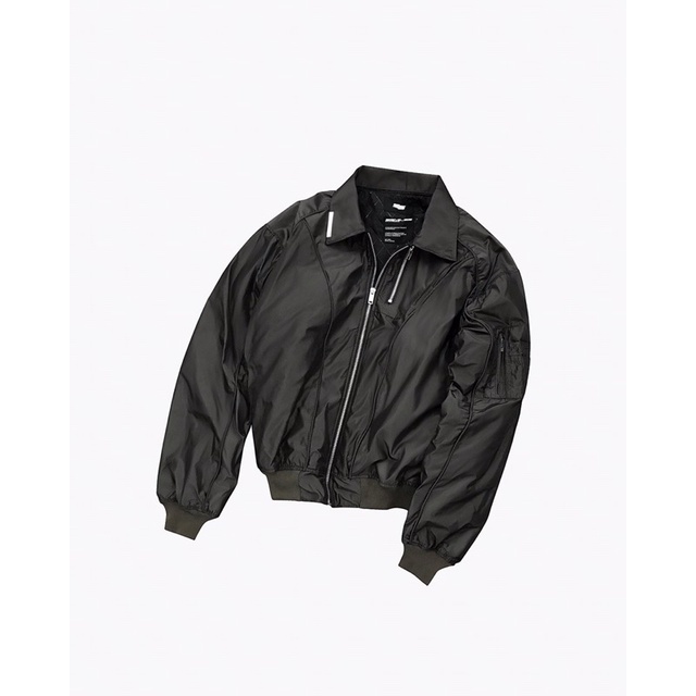 ÁO KHOÁC PIPED SEAM BOMBER CỔ BẺ FORM CROP 95MILES