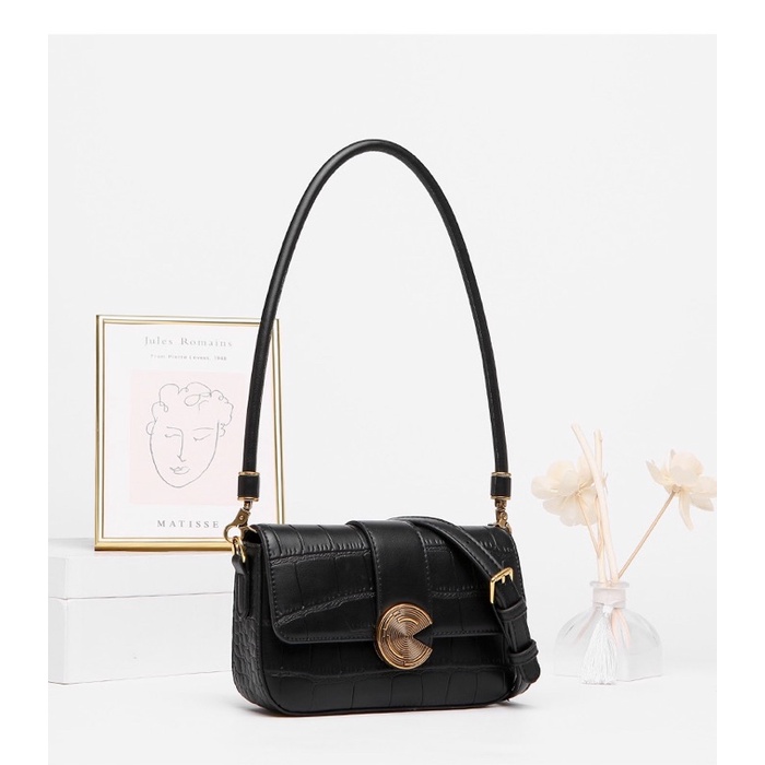 Túi Xách Đeo Chéo Khoá Vàng Cao Cấp