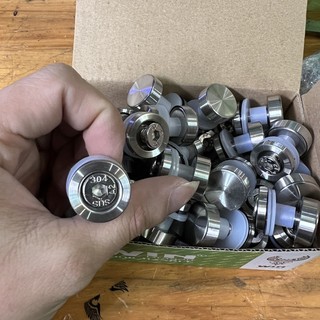 ốc bắt kính,ốc bắt kính cầu thang ( combo 10 cái )