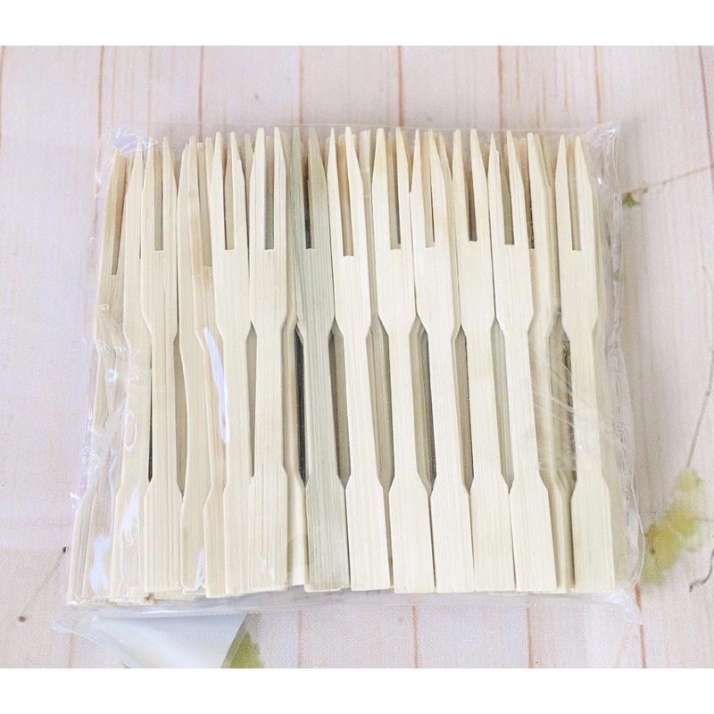 Nĩa gỗ tiện dụng 9cm