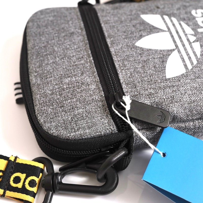 Túi đeo mini Adidas Waist hàng chuẩn hãng xuất Nhật
