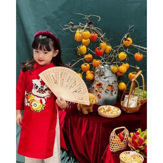 ÁO DÀI ĐỎ THÊU LÂN KÈM BỜM TÓC CHO BÉ