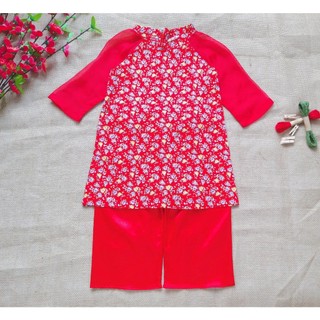 Áo dài cách tân cho bé gái hoa