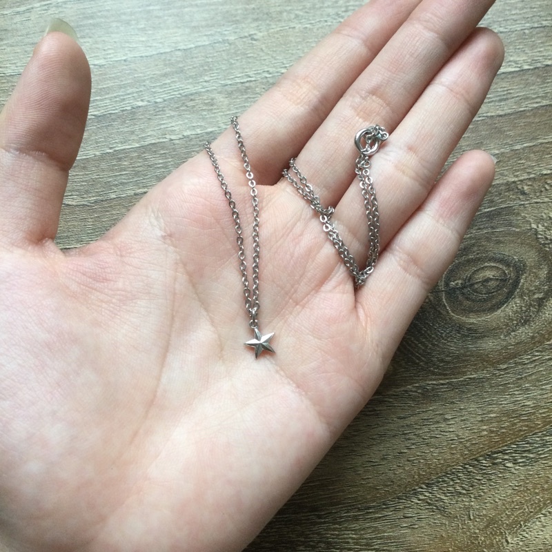 Dây chuyền sao mini 2hand