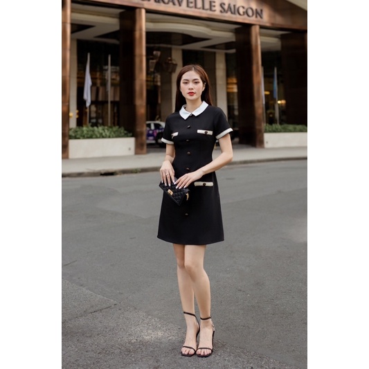 Đầm Clothesrack tay ngắn viền dây đính nút Regina