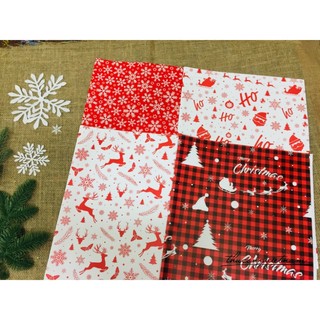 Set 2 giấy gói quà Giáng Sinh