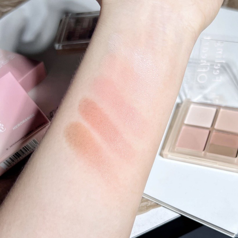 Bảng phấn mắt 4 màu HERORANGE The Feeling Of Heart highlight Highlightep Palette HERO08 HERO45 HERO73